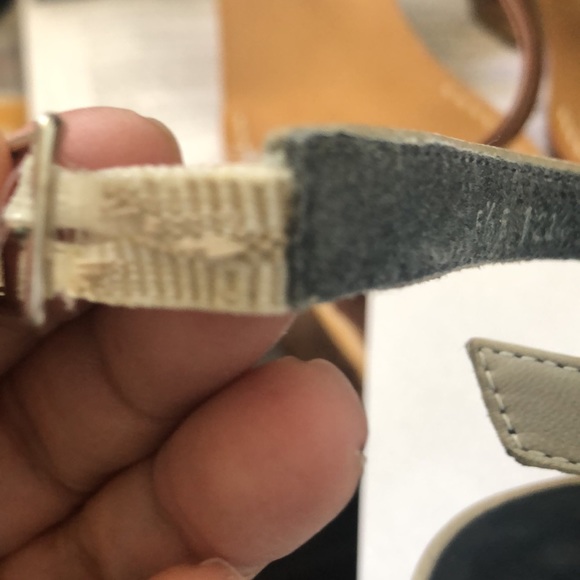 ARA Perforated Gray Sling Back Sandal Sz 8 - Picture 9 of 9